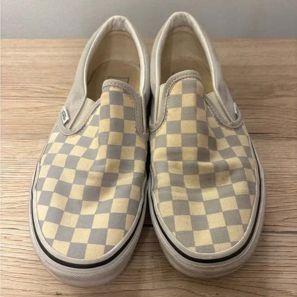 Gray Checkered Vans - Picture 2 of 6